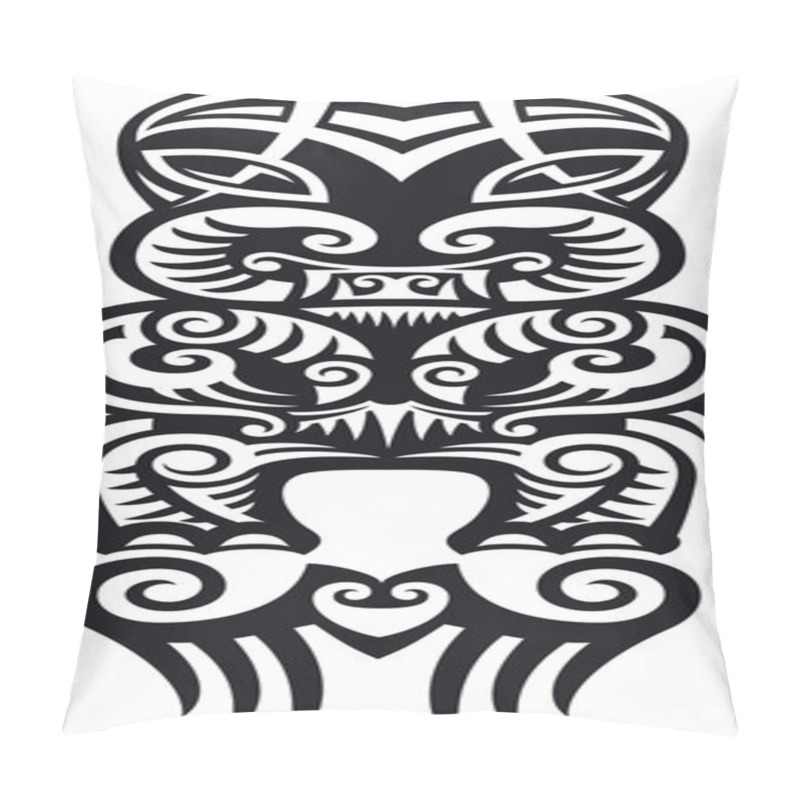 Personality  Taniwha (Tiki) Tattoo Design Pillow Covers