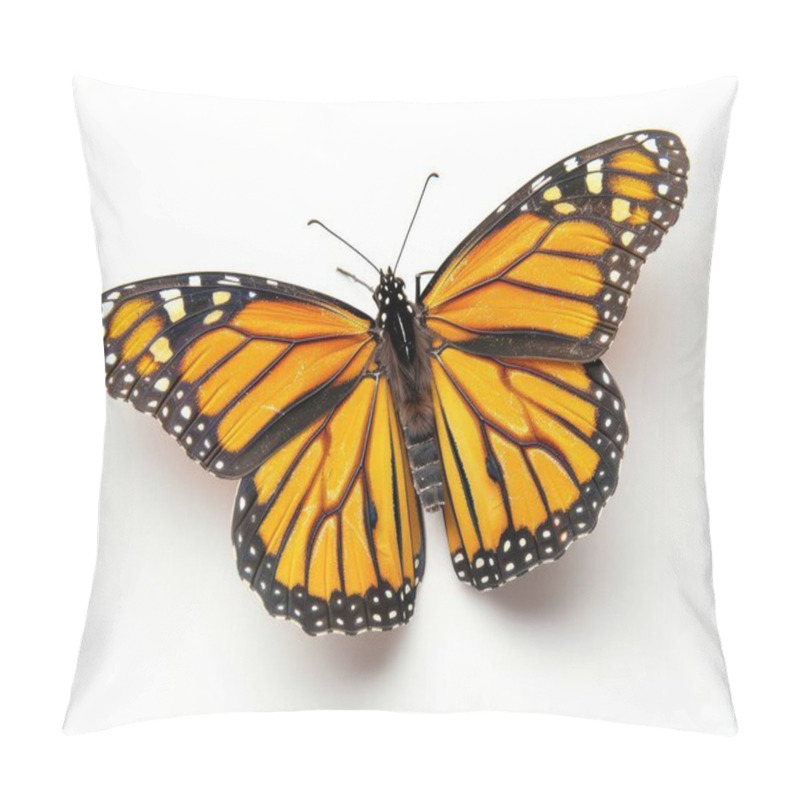 Personality  A Stunning Close-up Of A Monarch Butterfly Showcasing Vibrant Orange Wings With Black Patterns. Pillow Covers