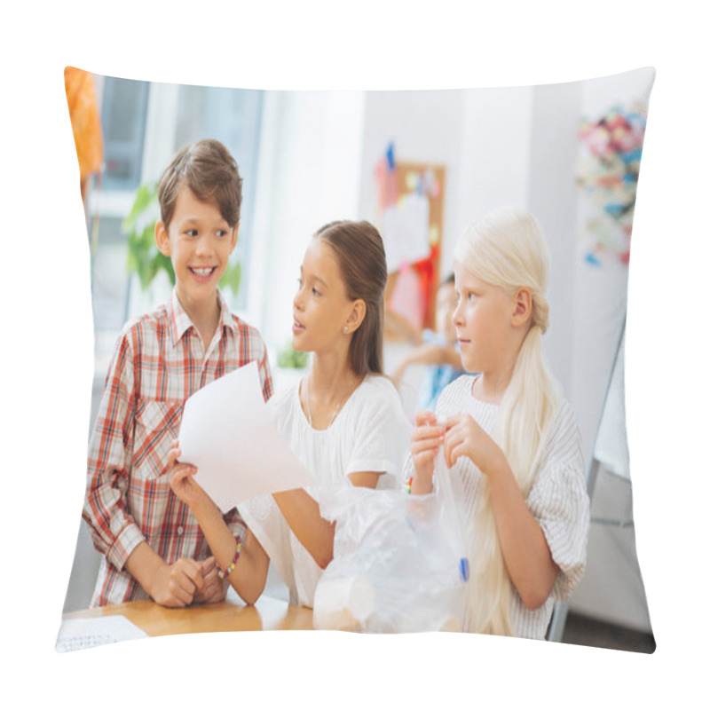 Personality  Smiling Kids Gathering Packs And Bottles In A Classroom Pillow Covers