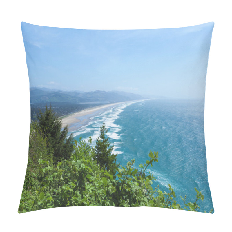 Personality  The Oregon Coast And The Pacific Ocean. Scenic View Pillow Covers