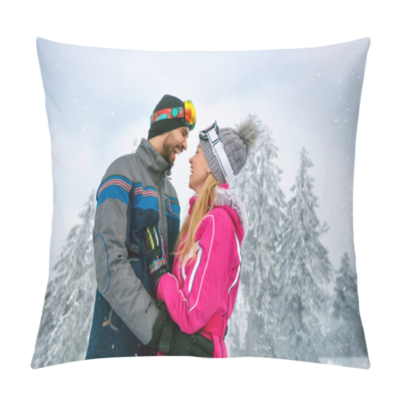 Personality  Couple Of Snowboarders Having Fun On The Mountain Pillow Covers