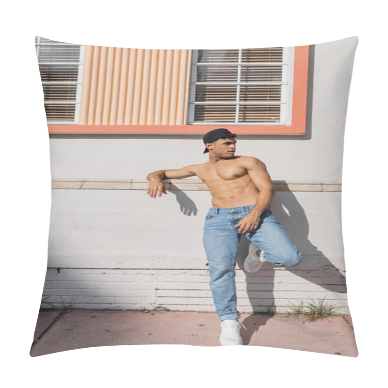 Personality  Sexy Cuban Man With Muscular Body In Baseball Cap And Jeans Standing On Street In Miami Pillow Covers