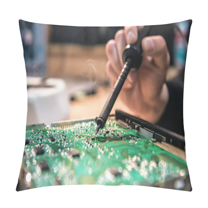 Personality  Repair Of Electronic Devices, Tin Soldering Parts Pillow Covers