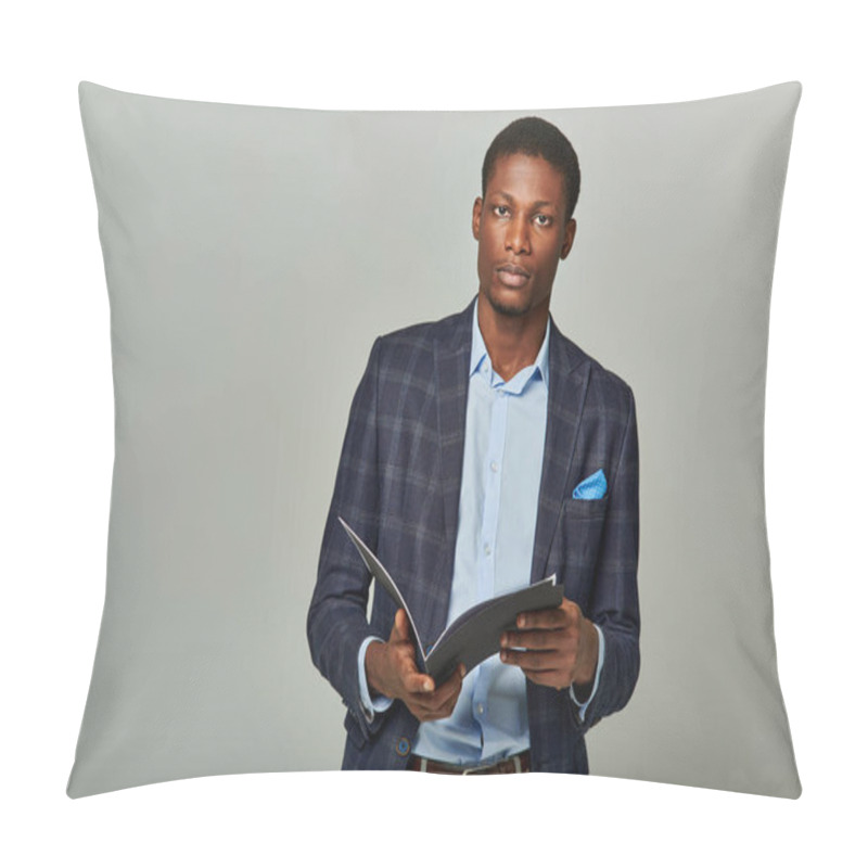 Personality  African American Man In Checkered Blazer Holds A Folder, Exuding Professionalism In A Formal Business Setting. Pillow Covers