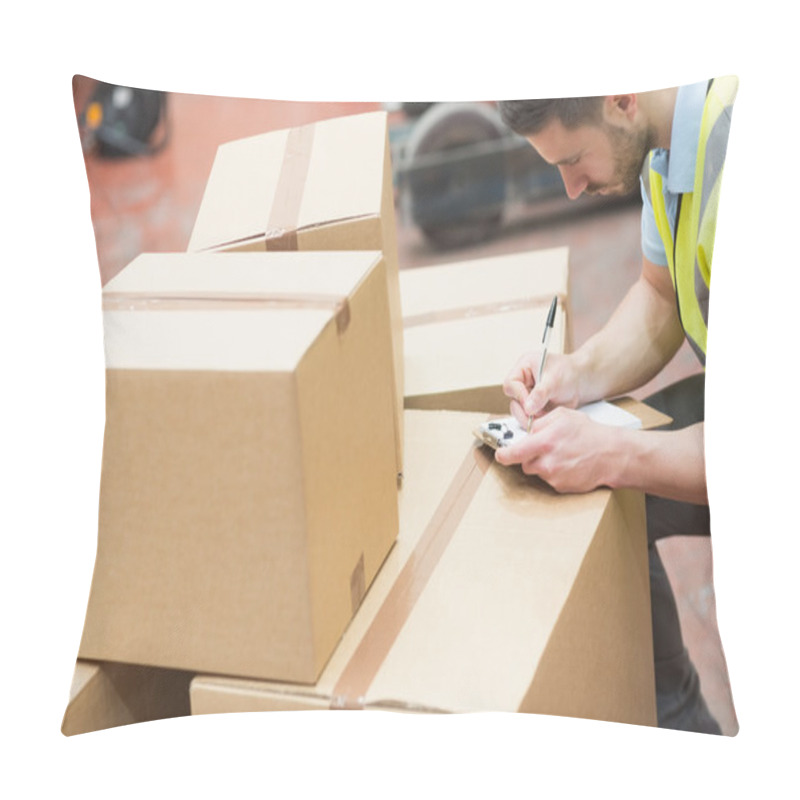 Personality  Warehouse Worker With Clipboard Pillow Covers