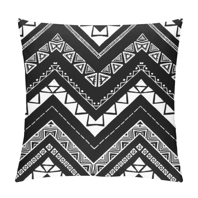 Personality  Hand Drawn Pattern. Vector Zigzag And Stripe Line. Pillow Covers