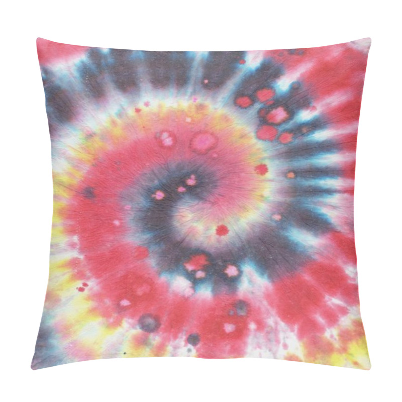 Personality  Red Tye Dye Swirl. Fashion Batik Texture. Red  Pillow Covers