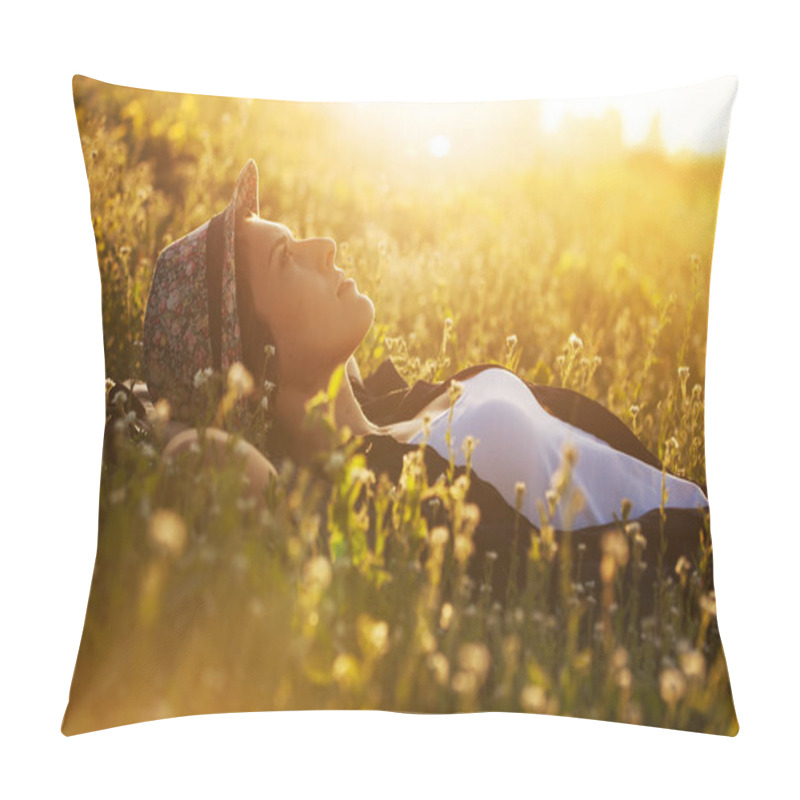 Personality  Happy Girl In A Hat Lies Among The Meadow Flowers And Dreams Of Something Pillow Covers