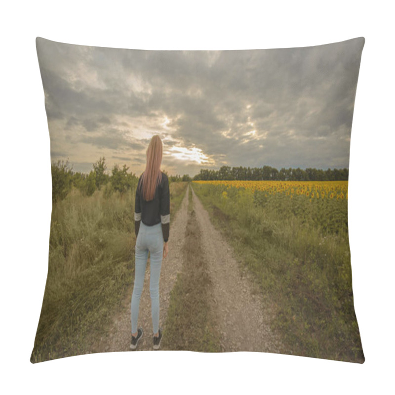 Personality  A Girl Is Looking Far Away Near The Sunflowers Field. Countryside Photoshooting. Pillow Covers