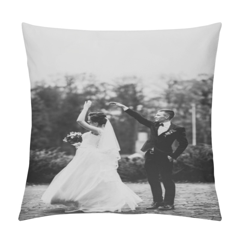 Personality  Happy Beautiful Newlyweds Dancing In The Park. Pillow Covers