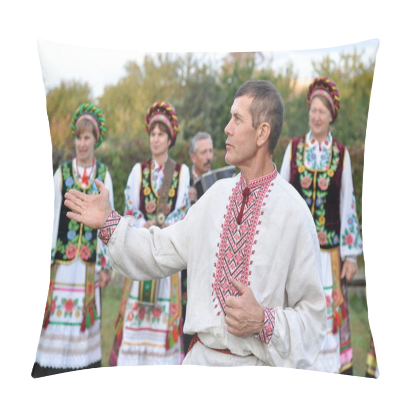 Personality  Ukrainian Folk Group In Costumes Pillow Covers