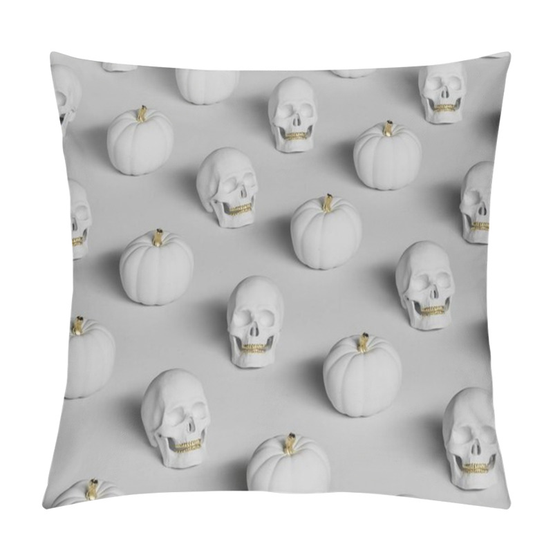 Personality  Arrangement Of White Skulls And Pumpkins With Gold Accents, Creating A Spooky Yet Elegant Vibe. Pillow Covers