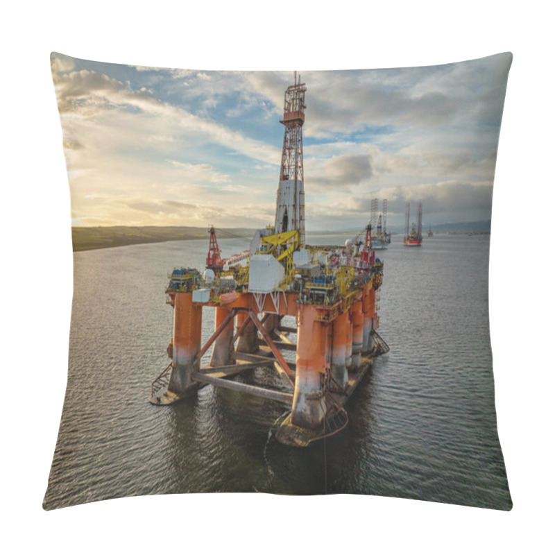 Personality  Oil And Gas Drilling Platform Pillow Covers