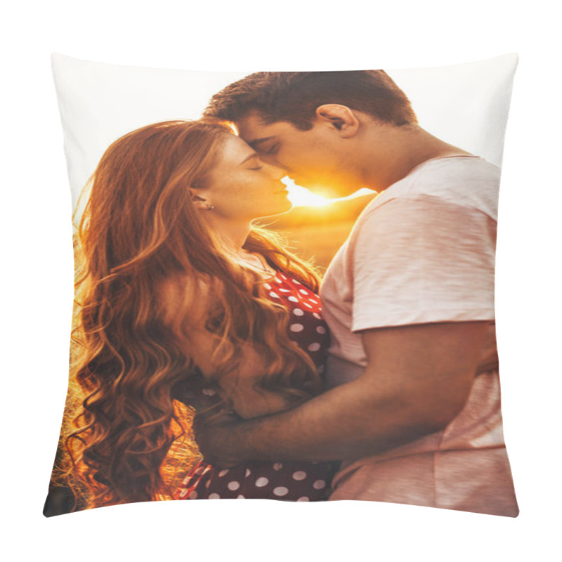 Personality  Side View Of A Woman With Long Red Hair Kissing Her Husband At An Outdoor Meeting. Posing Against The Bright Background Pillow Covers