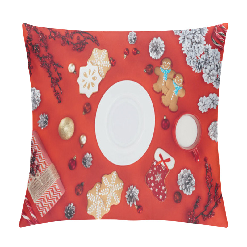 Personality  Christmas Plate With Copy Space Pillow Covers