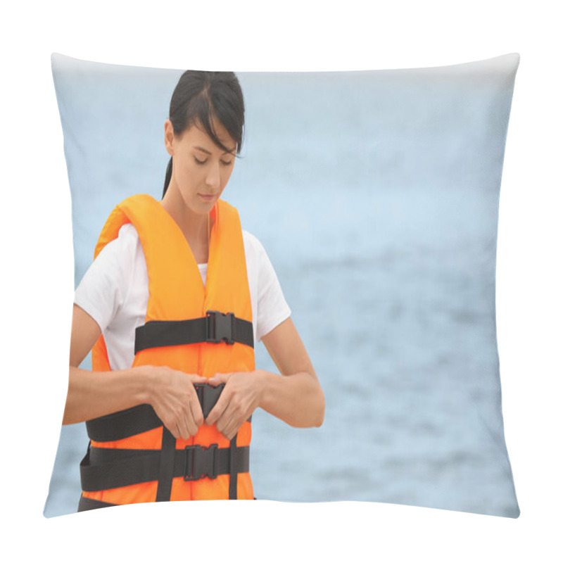 Personality  Beautiful Female Lifeguard Putting On Life Vest Near Sea Pillow Covers