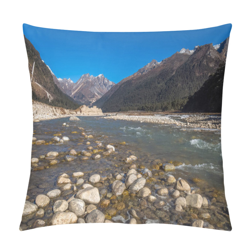 Personality  Teesta River Flowing Through The Yumthang Valley At North Sikkim, India. Pillow Covers