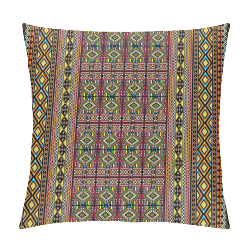 Personality  Geometric Ethnic Pattern. Traditional Oriental Indian Ikat Design For Background, Print, Border Wrapping, Batik, Fabric, Vector Illustration. Pillow Covers