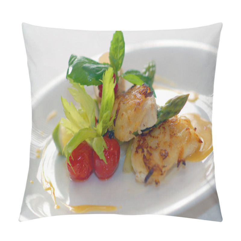 Personality  Fried Fish With Vegetables Pillow Covers