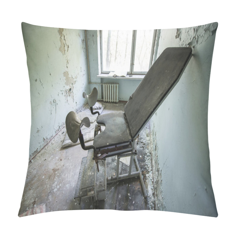 Personality  Hospital In Pripyat Pillow Covers