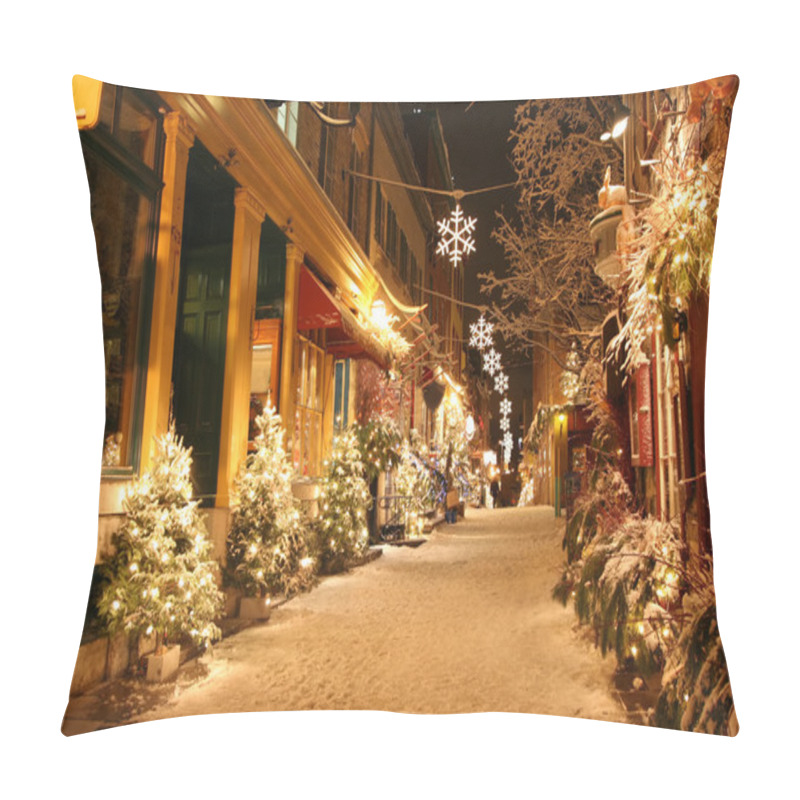 Personality  Christmas Night In Quebec City Pillow Covers