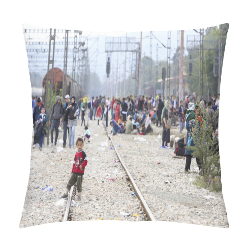 Personality  Hundreds Of Immigrants Are In A Wait At The Border Between Greec Pillow Covers