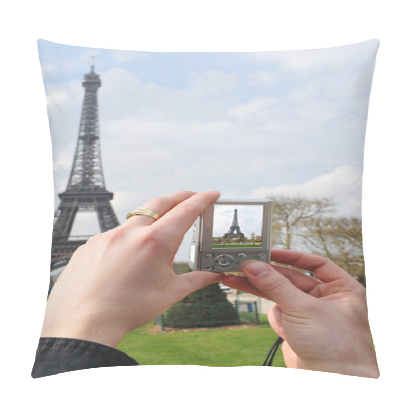 Personality  Eiffel Tower In Paris, France Pillow Covers