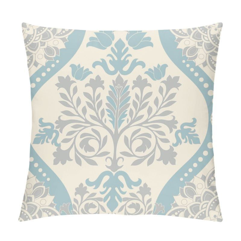 Personality  Blue And White Seamless Damask Pattern Pillow Covers