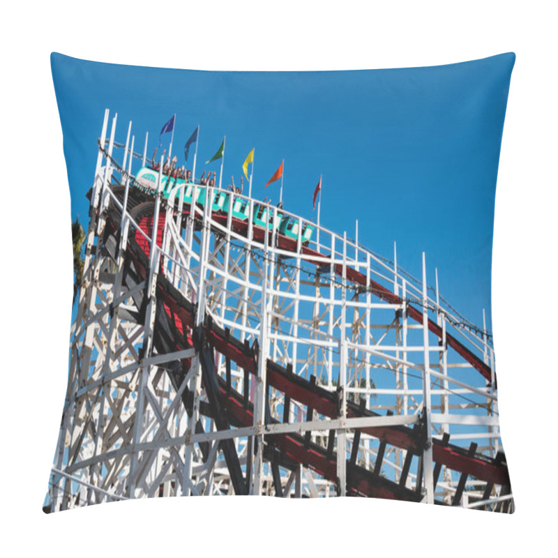 Personality  SAN DIEGO, CALIFORNIA - FEBRUARY 9, 2018:  People Ride The Iconic Giant Dipper Roller Coaster, A Wooden Coaster Built In 1925, And Located At Belmont Park On The Mission Beach Boardwalk. Pillow Covers