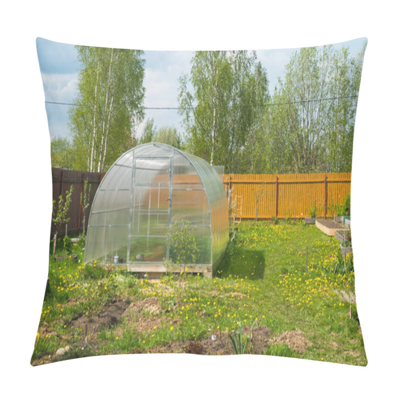 Personality  Garden With Green House Pillow Covers