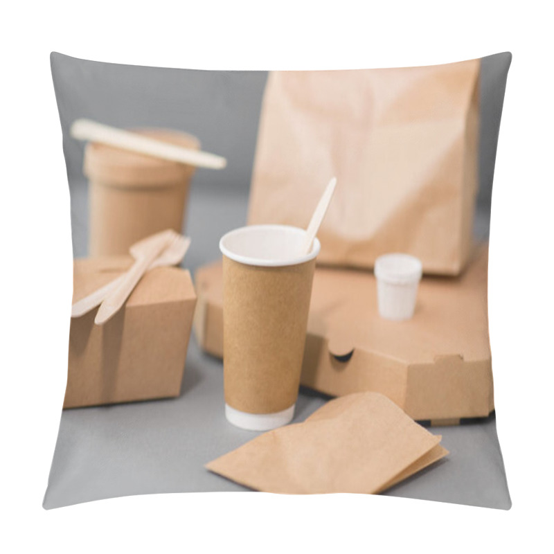 Personality  Disposable Paper Containers For Takeaway Food Pillow Covers