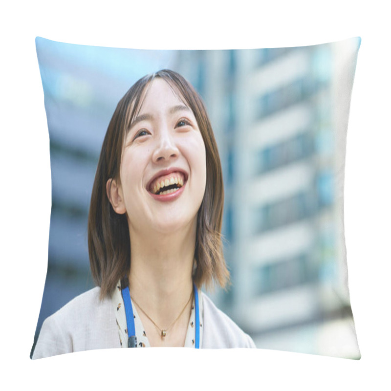 Personality  Smiling Young Business Woman Outdoors On Fine Day Pillow Covers