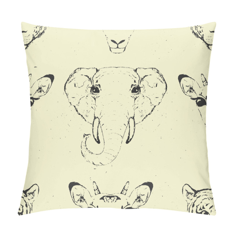 Personality  Seamless Pattern Of A Wild Animal Heads. Pillow Covers