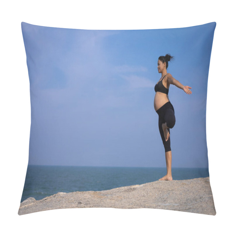 Personality   Asian Pregnant Woman Yoga On The Beach Sunset Summer Time  Pillow Covers