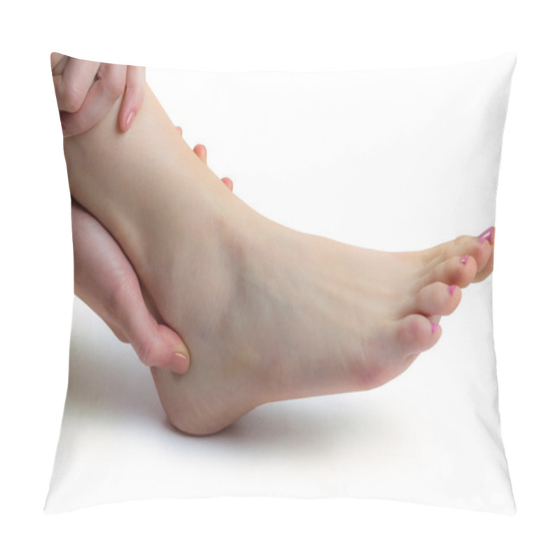 Personality  Woman With Ankle Injury Pillow Covers