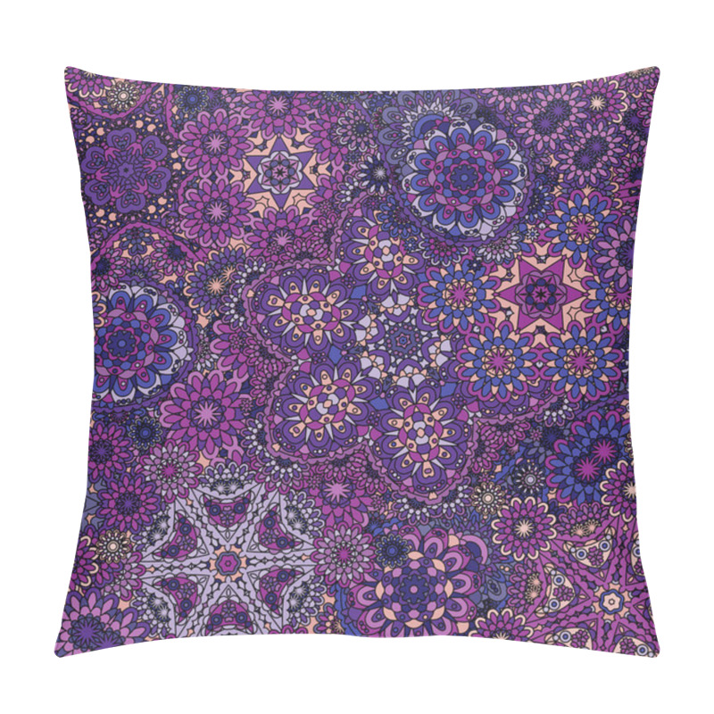 Personality  Seamless Asian Ethnic Floral Retro Doodle Violet Lilac Blue Background Pattern In Vector. Henna Paisley Mehndi Doodles Design Tribal Pattern. Pillow Covers