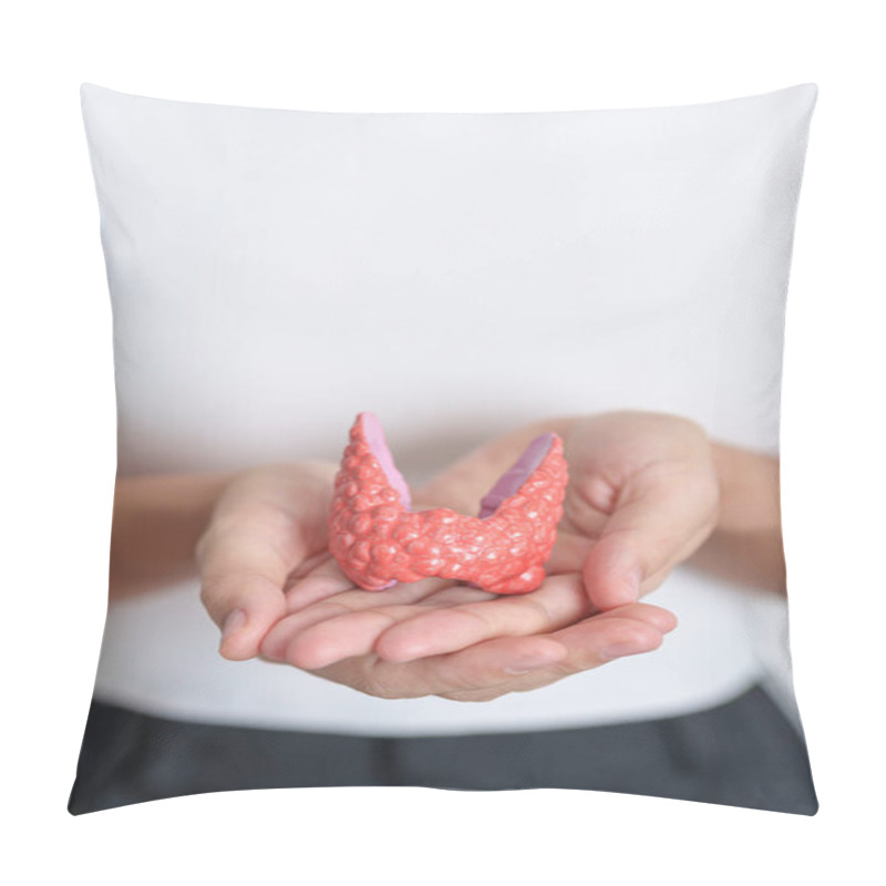 Personality  Woman Holding Human Thyroid Anatomy Model. Hyperthyroidism, Hypothyroidism, Hashimoto Thyroiditis, Thyroid Tumor And Cancer, Postpartum, Papillary Carcinoma And Health Concept Pillow Covers