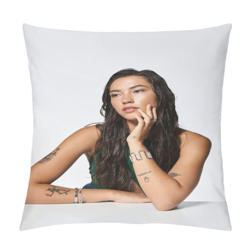 Personality  A Sophisticated Woman Displays Her Unique Style With Elegant Attire And Artistic Tattoos. Pillow Covers