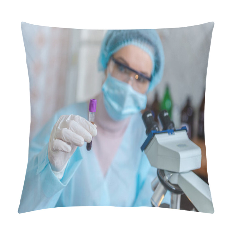 Personality  The Scientist Doctor Created A Vaccine Against The Coronavirus SARS-CoV-2 In The Laboratory. The Doctor Is Holding A Flask With A New Vaccine. Pillow Covers