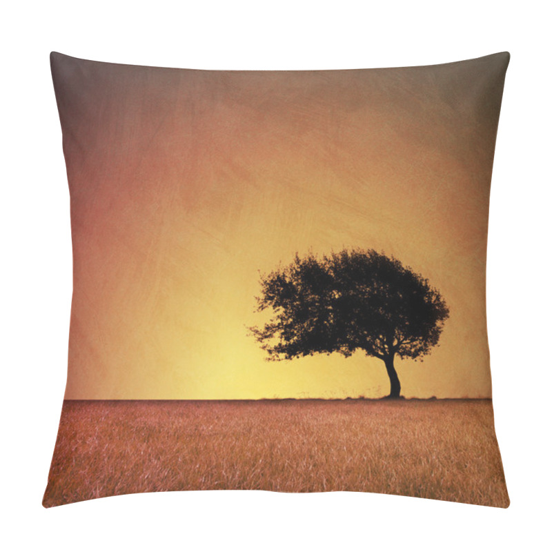 Personality  Lone Tree Pillow Covers