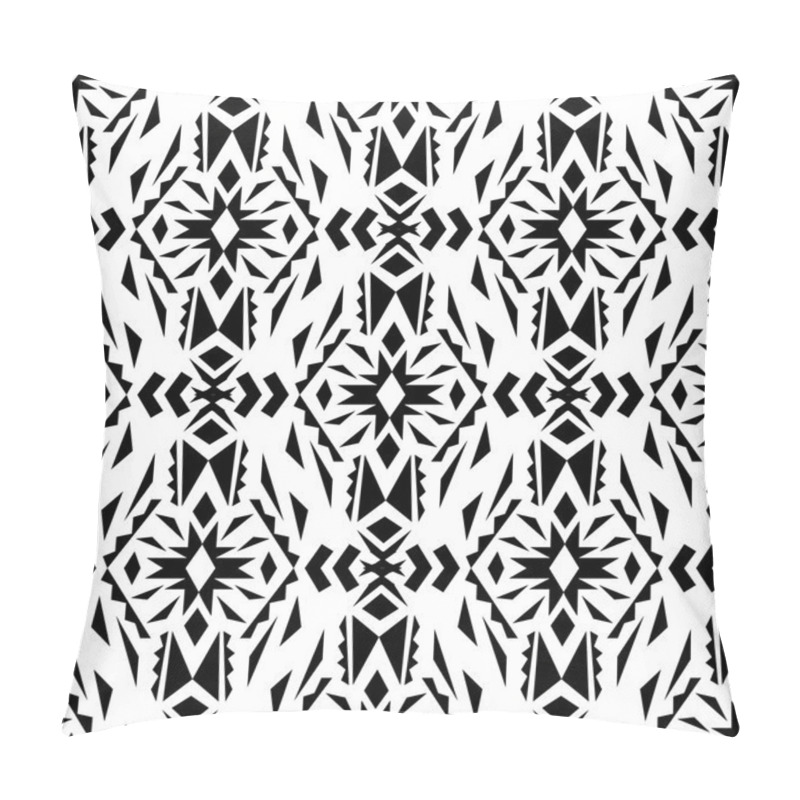 Personality  Vector Seamless Texture. Black And White Tribal Geometric Pattern Pillow Covers