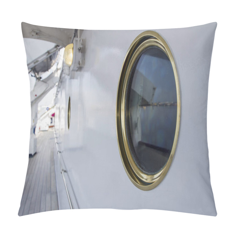 Personality  Porthole Of A Luxurious Yacht Pillow Covers