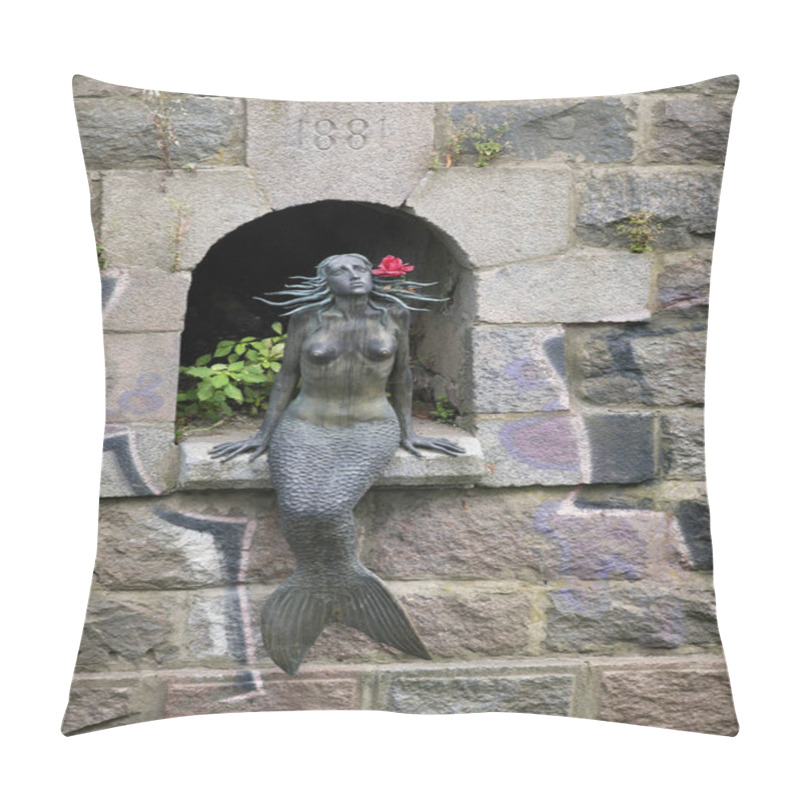 Personality  Mermaid Of Uzupis Pillow Covers