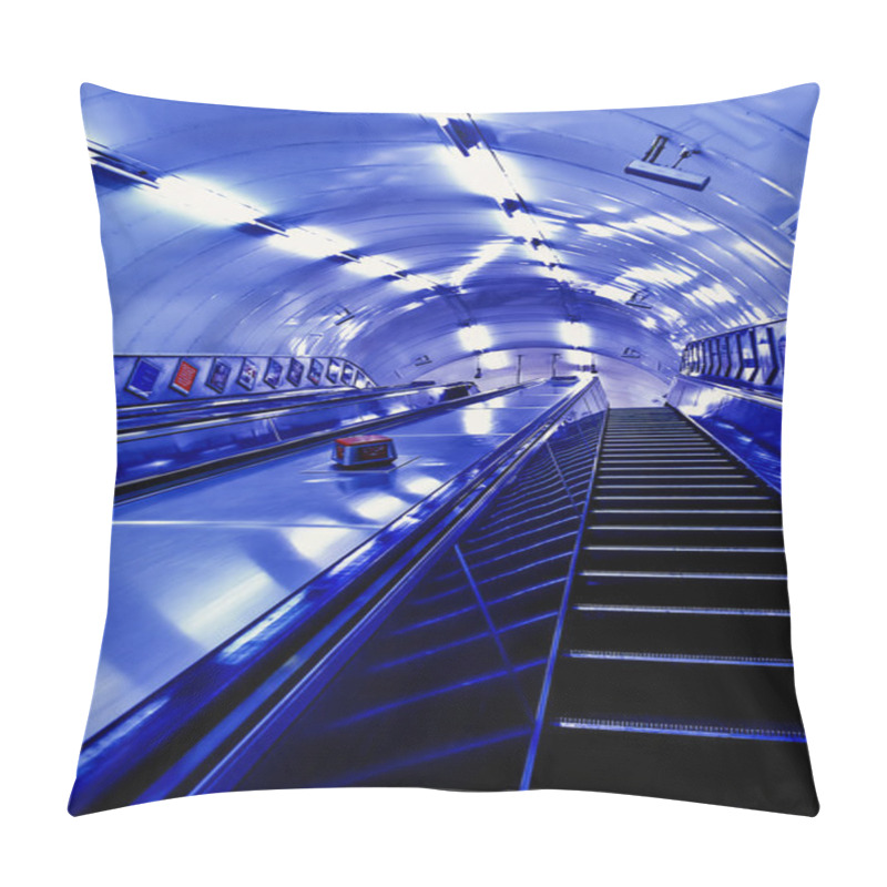 Personality  Blue Tunnel Pillow Covers