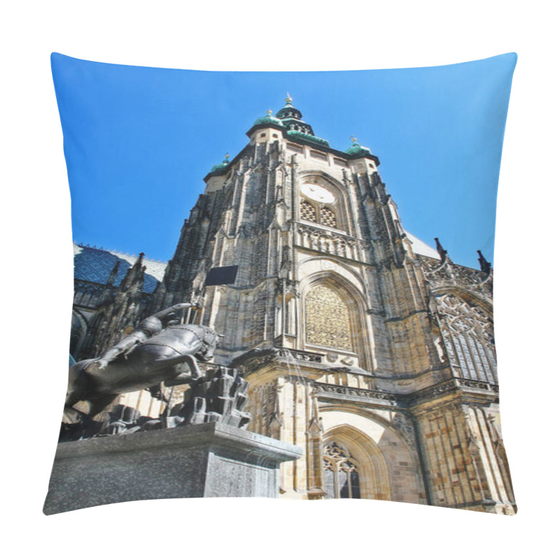 Personality  Cathedral Of St. Vitus, Wenceslas And Vojtech With Fountain Statue Of St. George Slaying The Dragon At Prague Castle (Prazsky Hrad) In Hradcany, Bohemia, Prague, Czech Republic (Ceska Republika) Pillow Covers