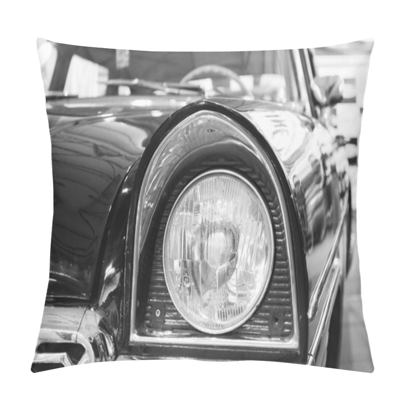 Personality  Old-fashioned Car Pillow Covers