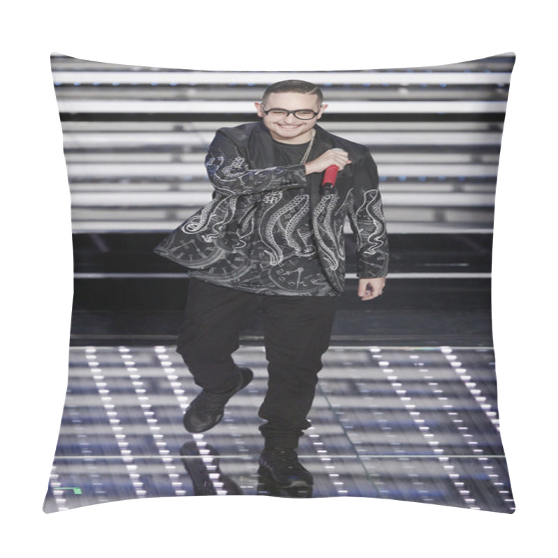 Personality  Rapper Rocco Hunt Pillow Covers