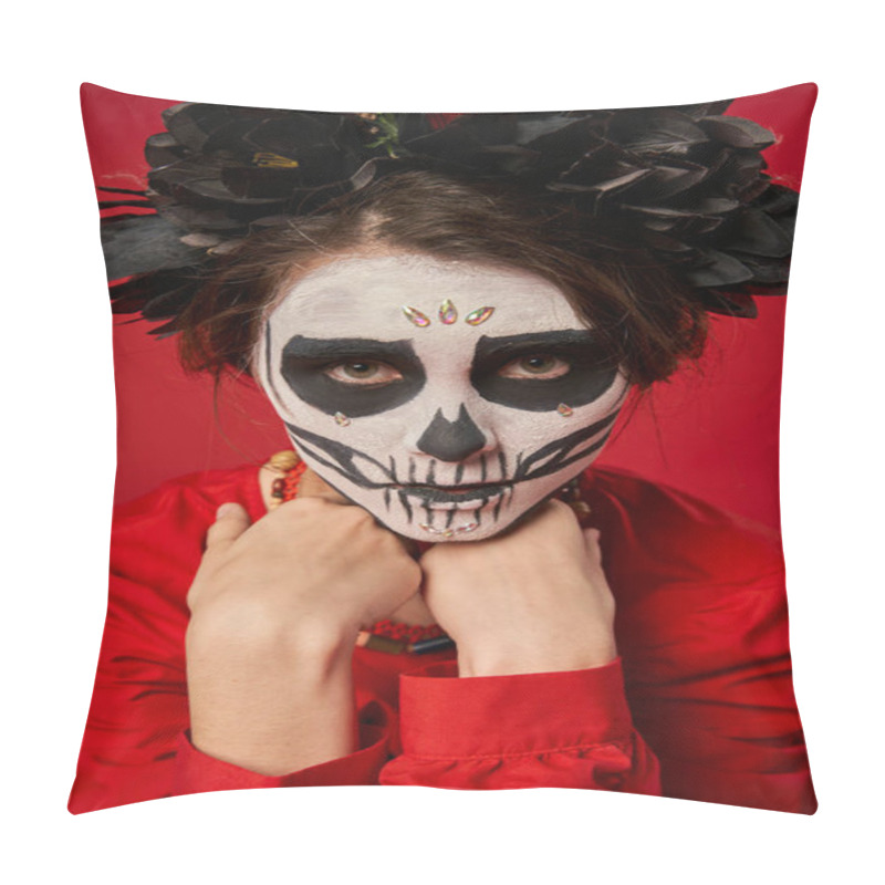 Personality  Woman In Spooky Skull Makeup And Black Wreath Looking At Camera On Red, Dia De Los Muertos Concept Pillow Covers