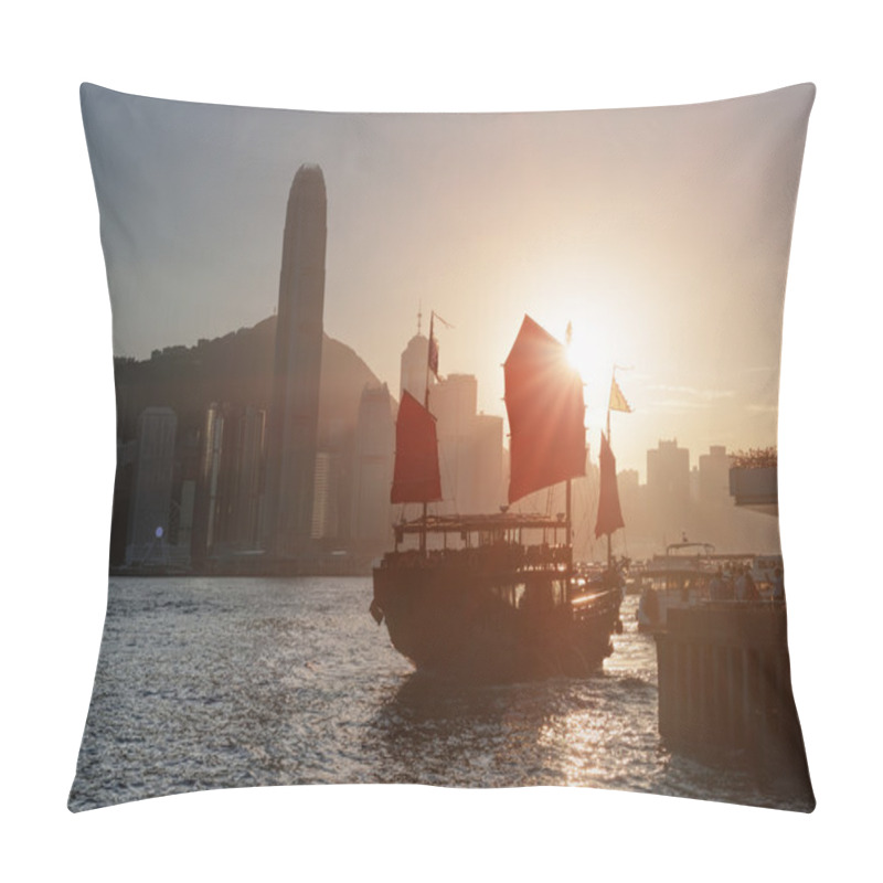 Personality  Traditional Chinese Wooden Sailing Ship, Victoria Harbor Pillow Covers