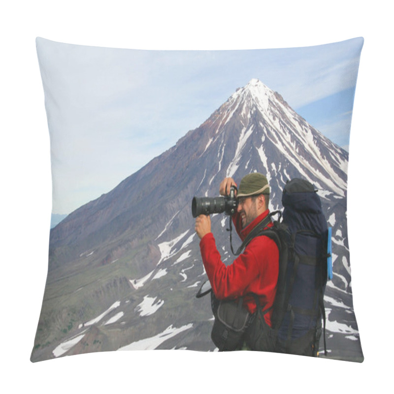 Personality  Turist-photographer. Pillow Covers